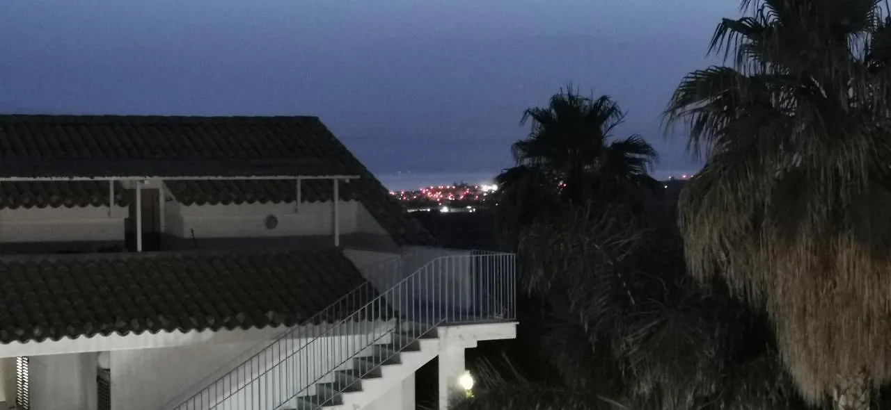 Casa Vacanze Ippari & Oanis Βίλα Ραγκούσα 0*,